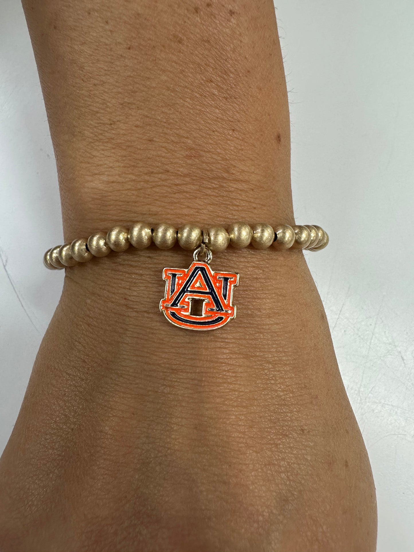 AU stretch